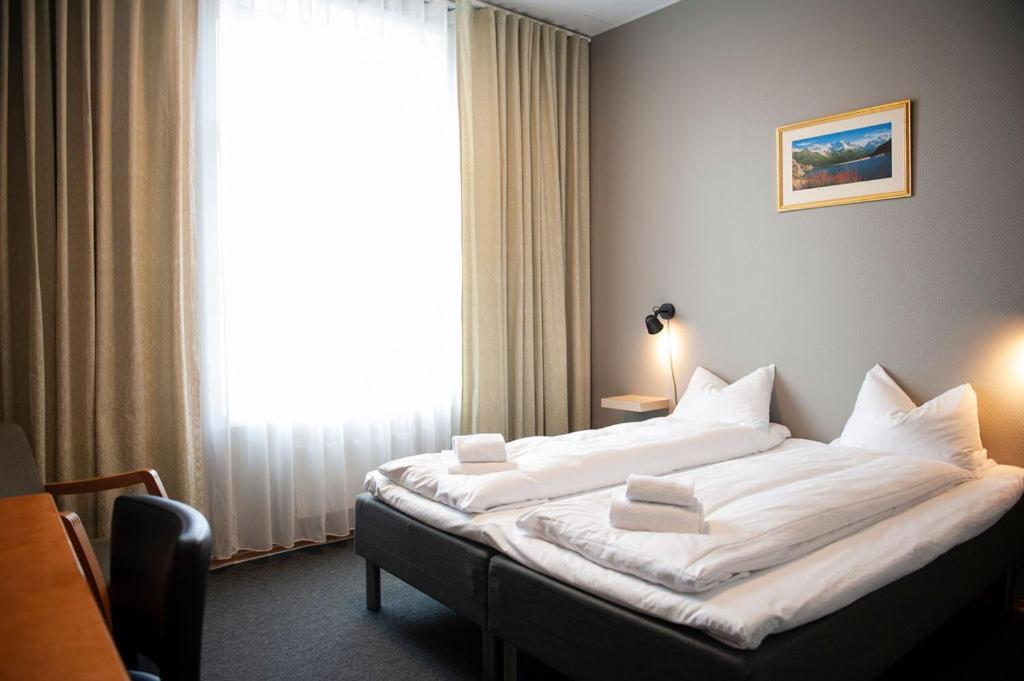 Henriks Hotell Skien Luaran gambar