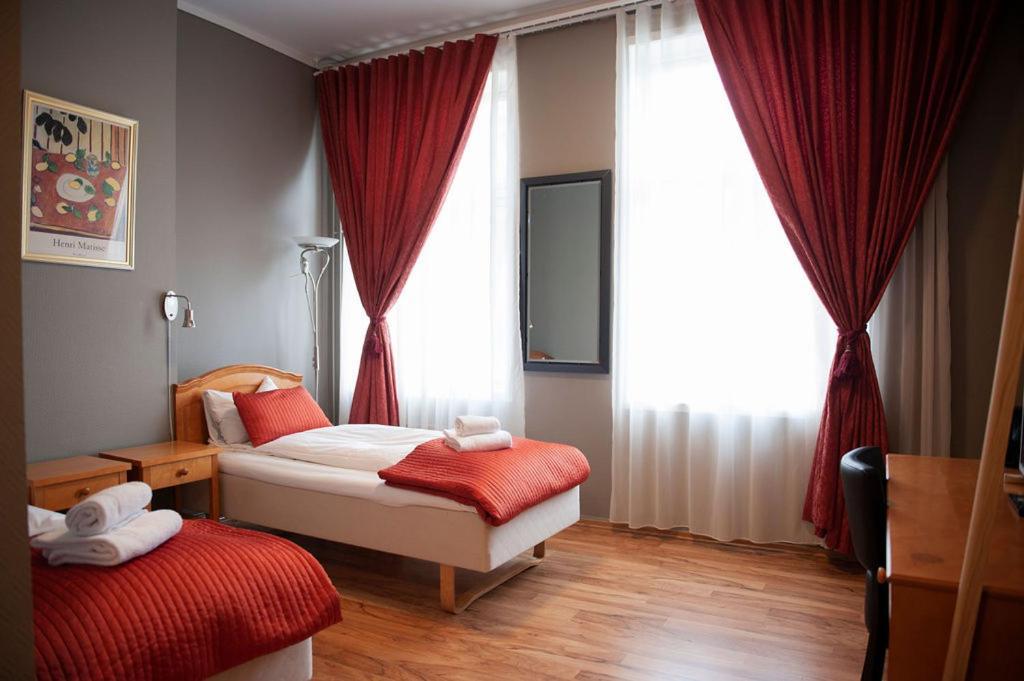 Henriks Hotell Skien Bilik gambar